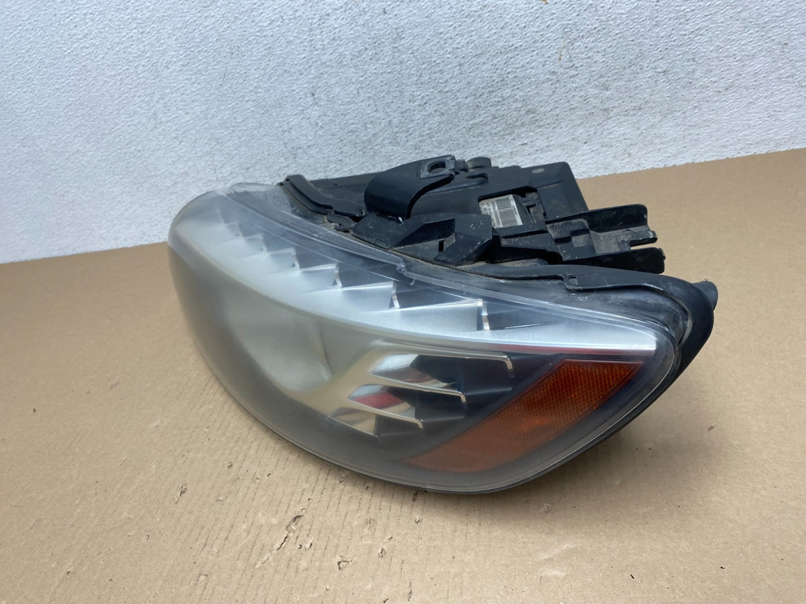 2010 to 2015 Audi Q7 Left Driver Side Xenon HID Headlight 4L0941003AL AE7216 DW1