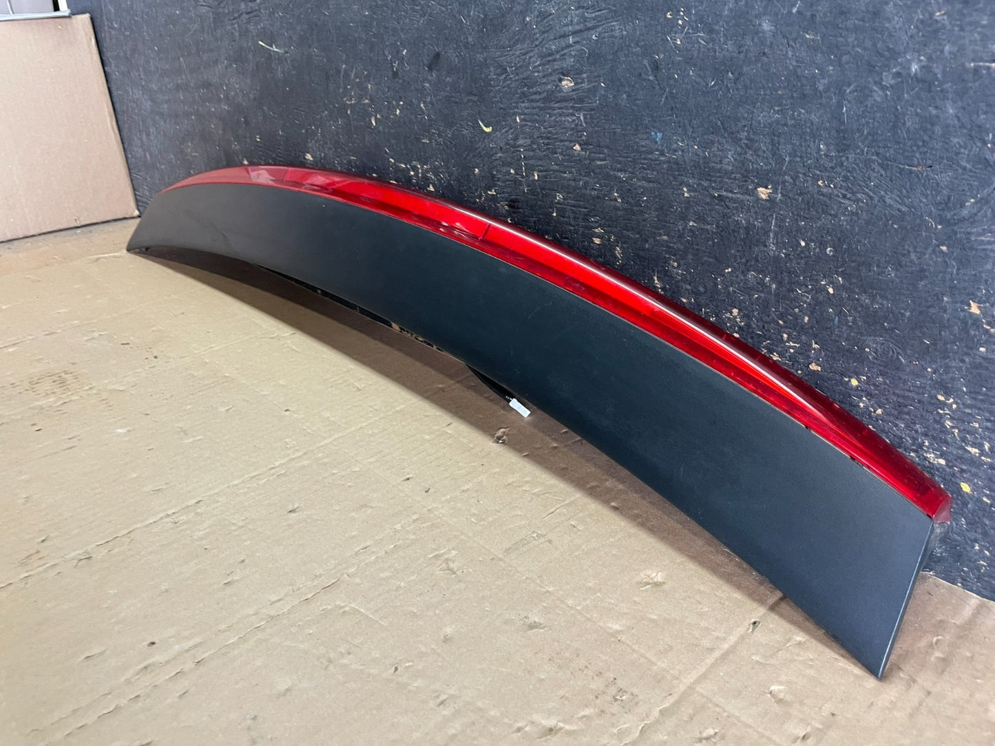 2012-2014 Honda Insight Rear Tailgate Spoiler 3rd Third Brake Light OE AA8871 DG2