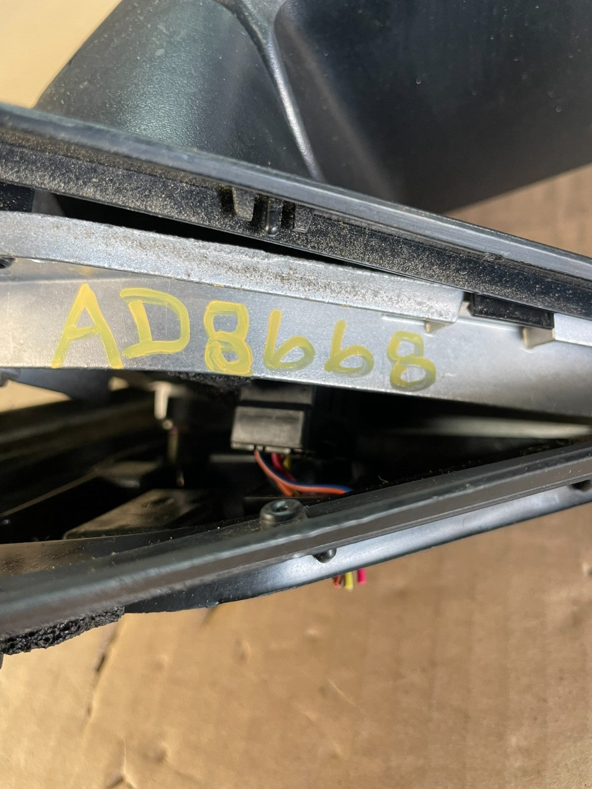 2007 to 2012 Hyundai Santa Fe Right Pasenger RH Side View Mirror Power AD8668 DW9