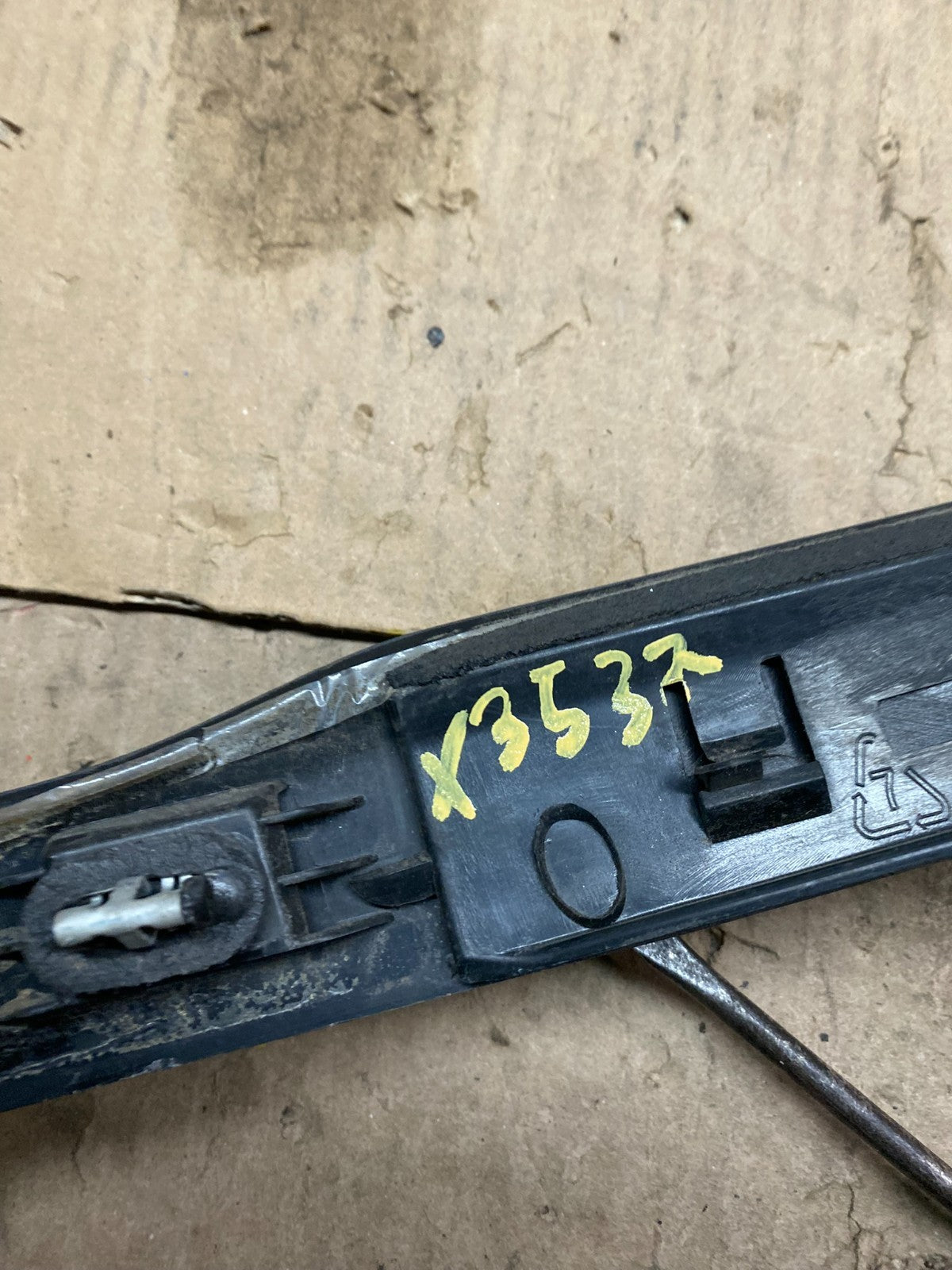 2011-2014 Ford Explorer Rear Tailgate Gate Trim Molding With Camera OEM x3532 DG15