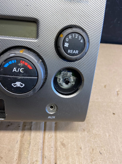 2004 to 2007 Nissan Armada Radio CD Player A/C Climate Control OEM AB8871DG1