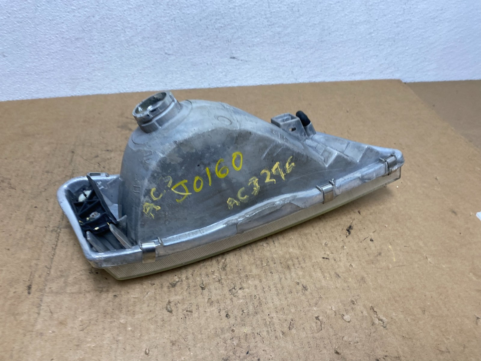 1997 to 1999 Nissan Maxima Left LH Side Headlight Halogen OEM AC3296 DW7