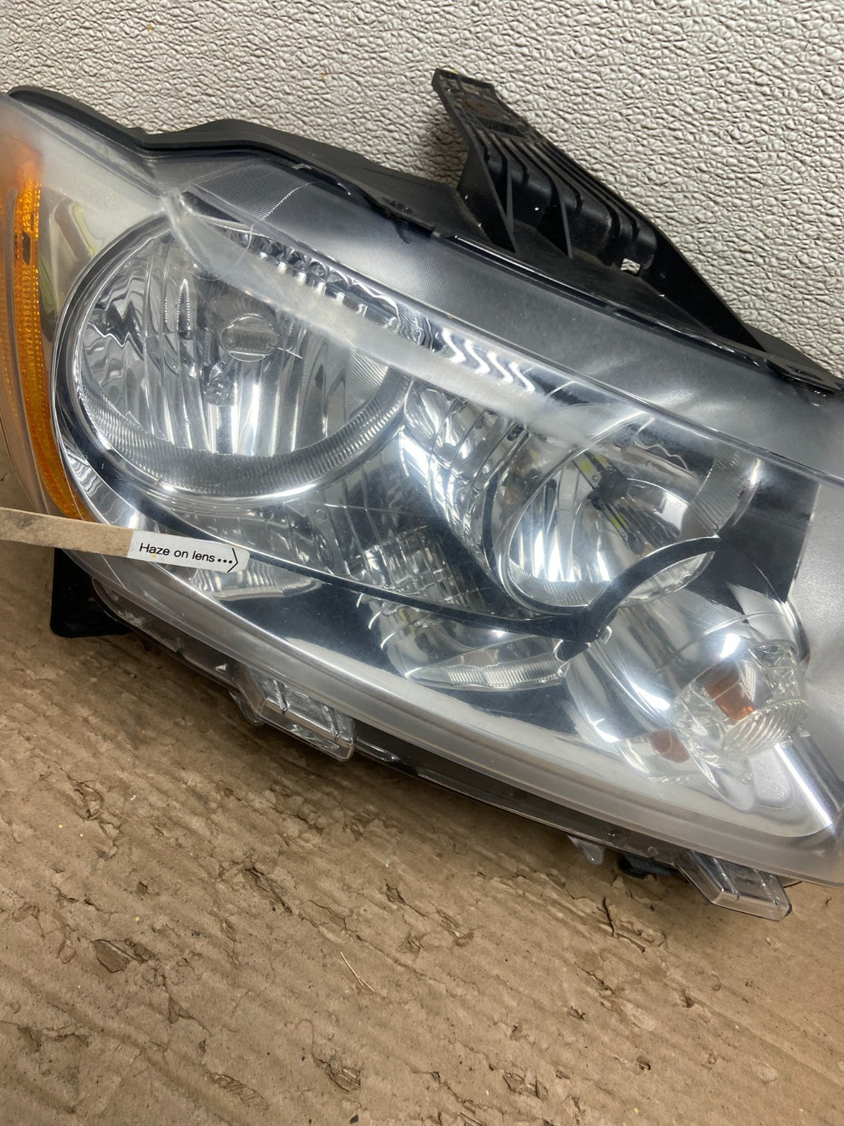 2011-2013 Jeep Grand Cherokee Right Passenger Halogen Headlight AB1603 DW4