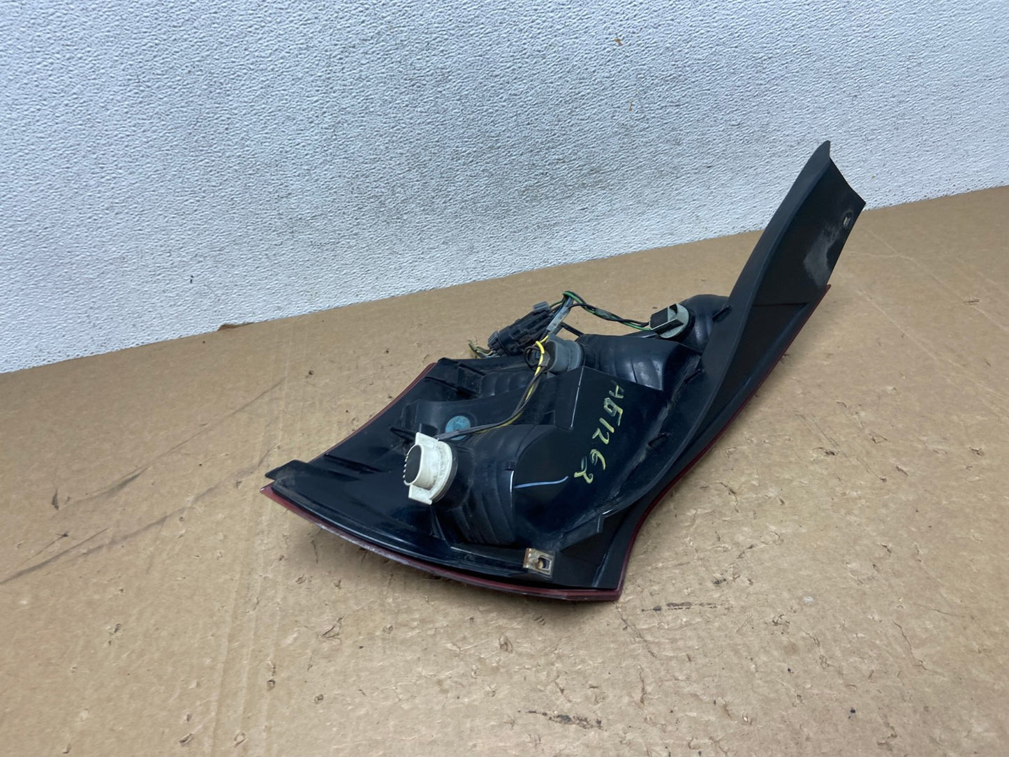 2003-2007 Saturn Ion Left Driver LH Side Tail Light Tail Light AG1262 LK4