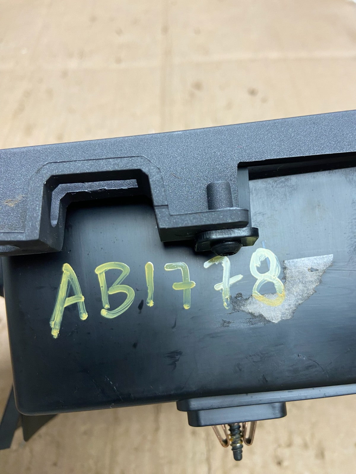 2009 to 2012 Lincoln MKS Front Center Console Shifter Bezel Trim ab1778 DG6