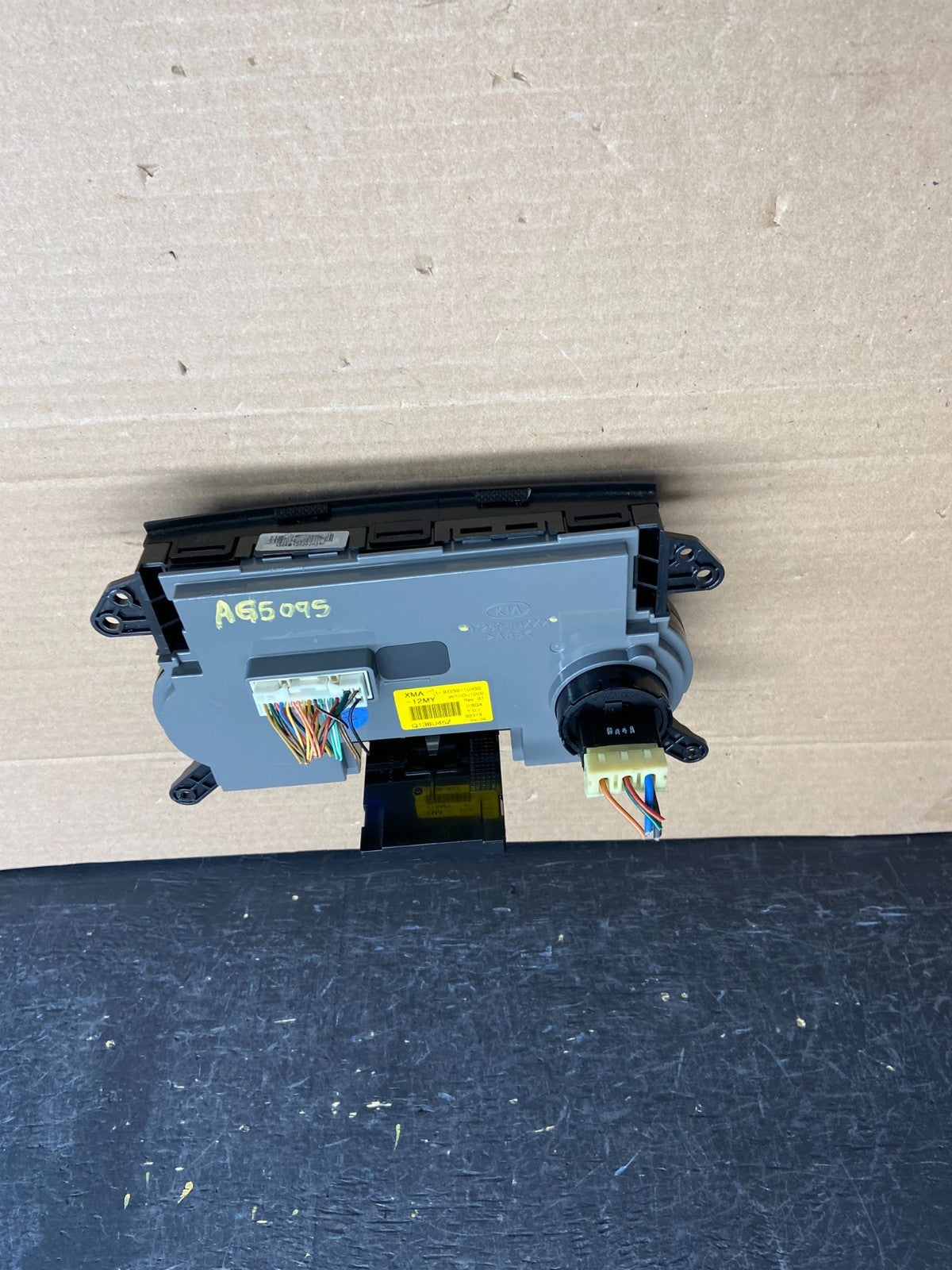 2011 2012 2013 Kia Sorento Temperature AC Climate Control 97250-1uxxx AG5095 DG3