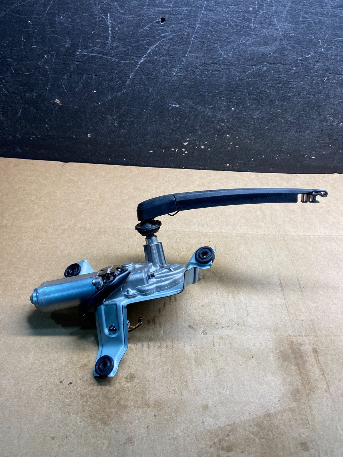 2014-2015 Kia Sorento Rear Glass Windshield Wiper Motor Y4454 DG1