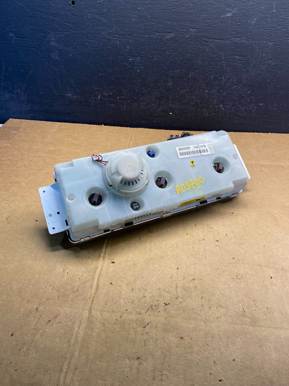 1999 to 2002 Land Rover Discovery II Speedometer Cluster Gauge ad3700 DG4