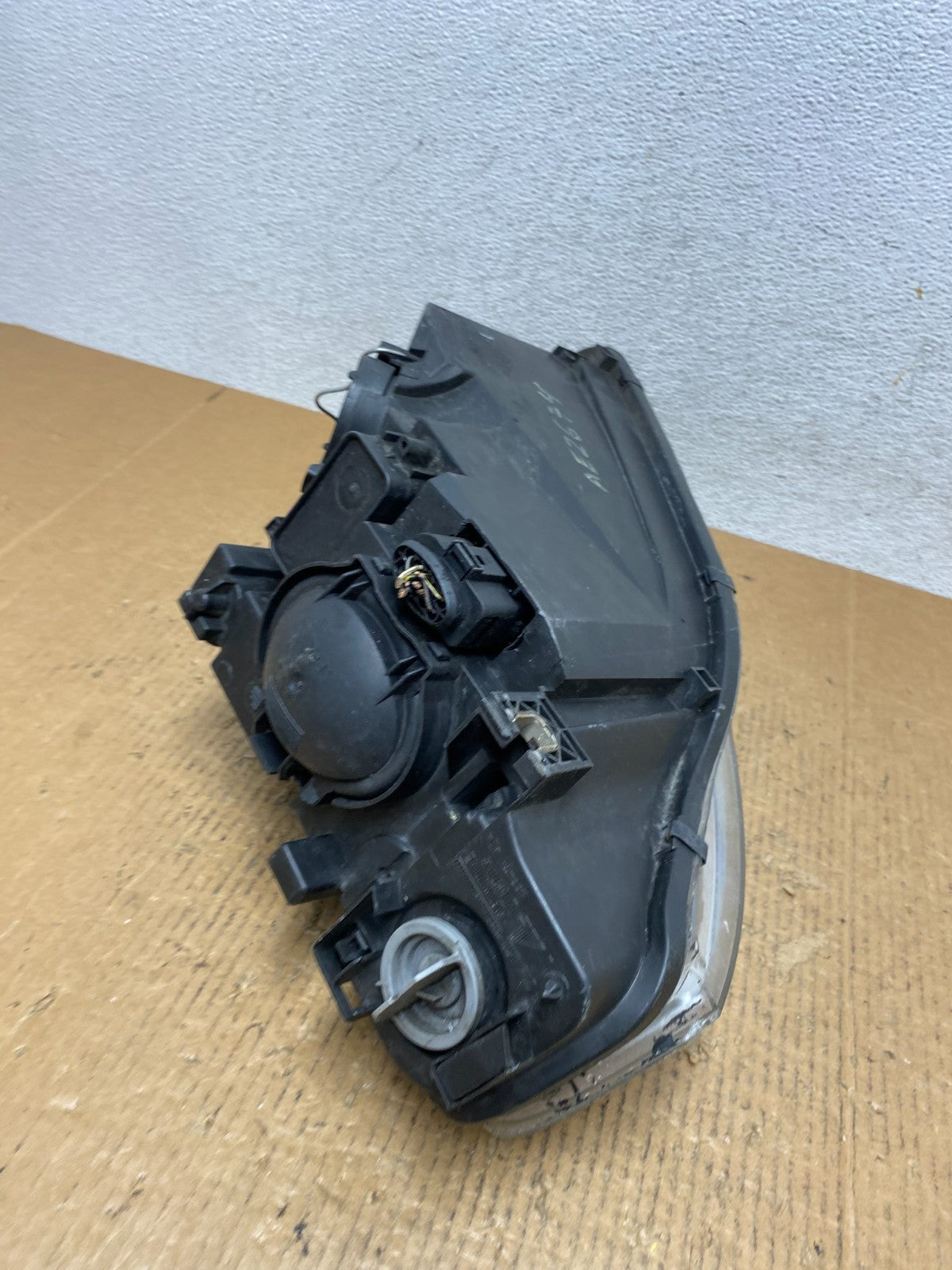 2006 2007 2008 Audi A4 Headlight Halogen Left Driver LH Side AE2674 DW9