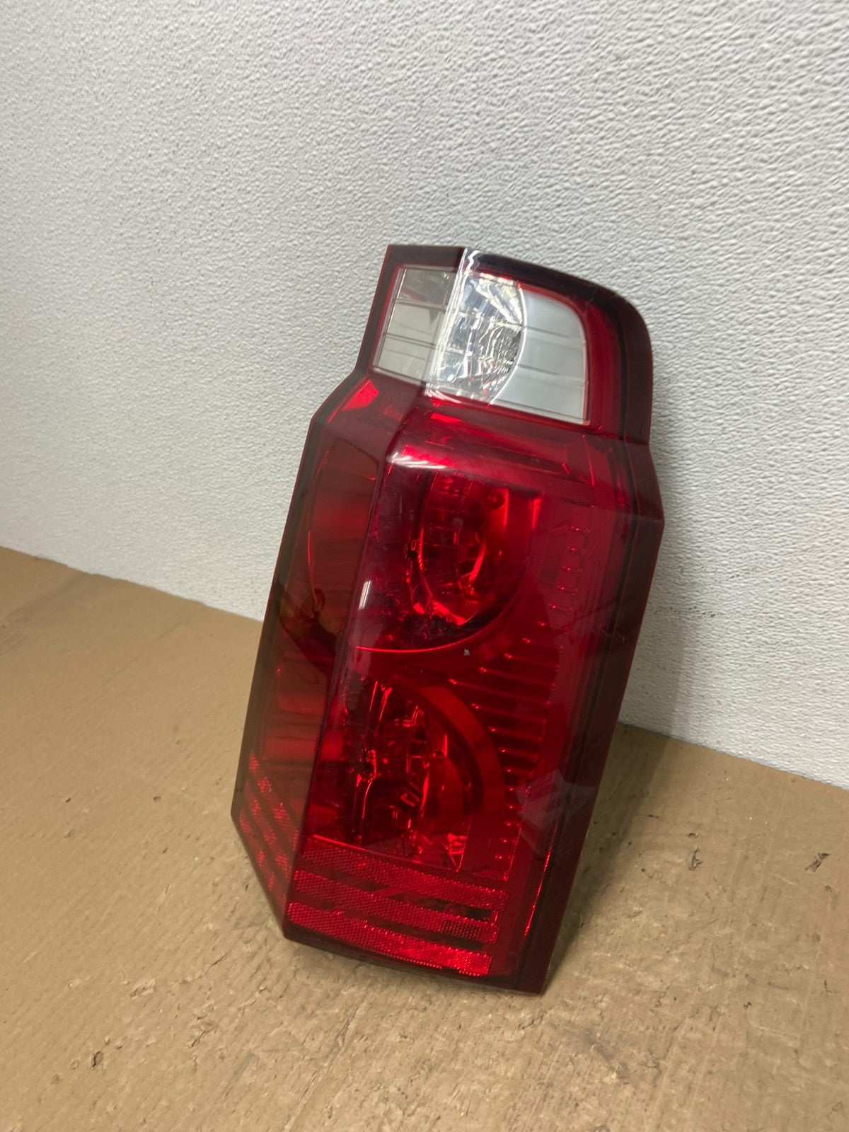 2006 to 2010 Jeep Commander Right Passenger Side Tail Light OEM AB8516 DW1