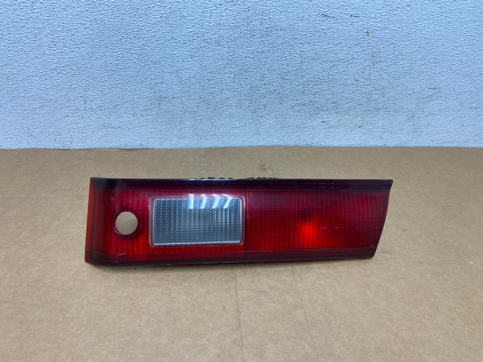 1997 1998 1999 Toyota Camry Tail Light Inner Right Passenger AD4413 LK0
