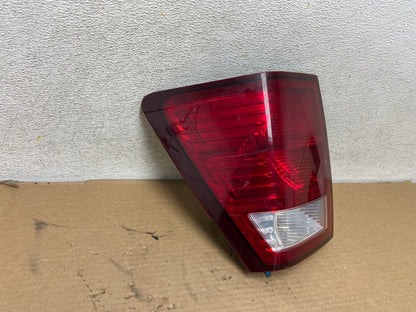 2007 2008 2009 2010 Jeep Grand Cherokee Left Driver Lh Tail Light AH4341 LK1