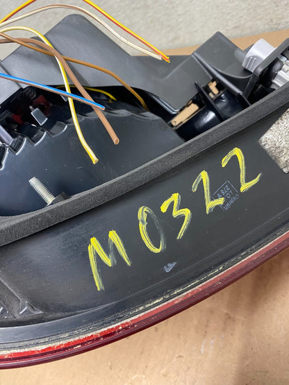 2008 2009 2010 BMW 5 525i 530i Right Passenger Rh Tail Side Light Oem M0322 DW8