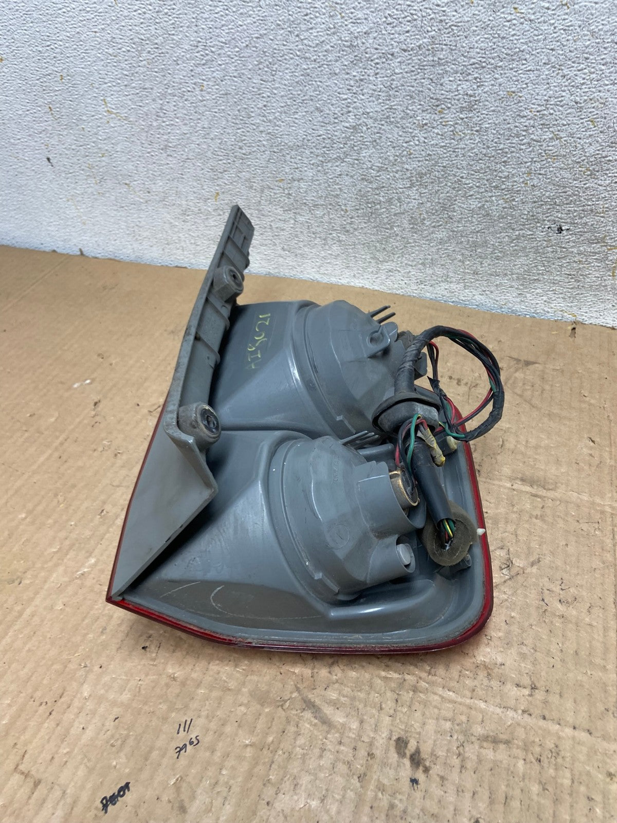 2003 2004 2005 Honda Pilot Right Passenger RH Side Tail Light AI8021 LK6