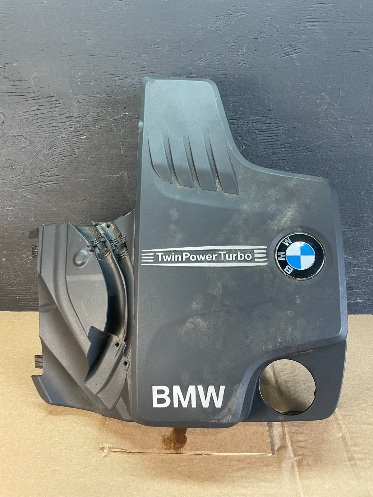 2012 to 2015 BMW X1 Plastic Engine Cover Shield AF5320 DG0