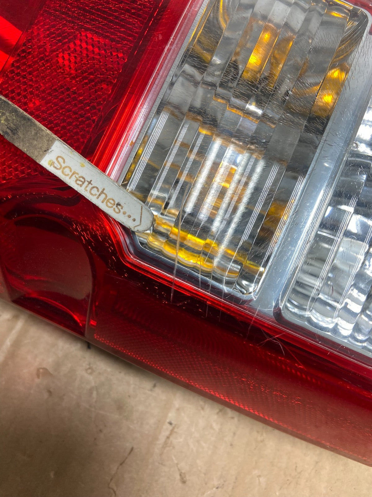 2005 to 2012 Nissan Pathfinder Tail light Left Driver Lh Side AI9026 LK3
