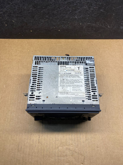 1998 to 2004 Nissan Pathfinder Am Fm Cd Player Radio Receiver AH4982 DG3