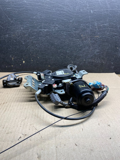 2005 - 2010 Honda Odyssey Right Lock Actuator ai5227 DG1