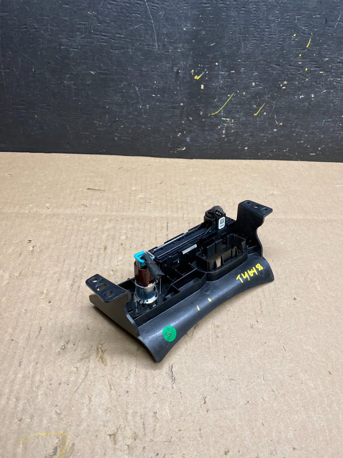 2013 to 2016 Chevrolet Malibu Hazard Socket Traction Control Button Trim T46483