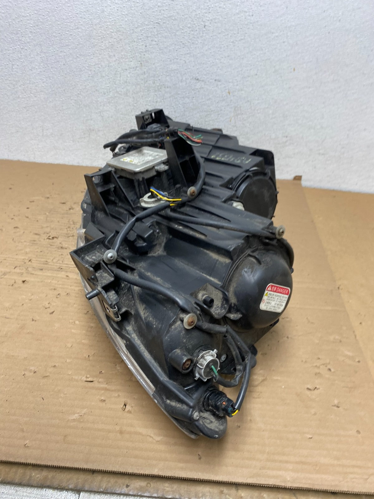 2010 - 2012 Mazda Cx9 Cx-9 Right Passenger RH Headlight Xenon HID AD4332 DW6