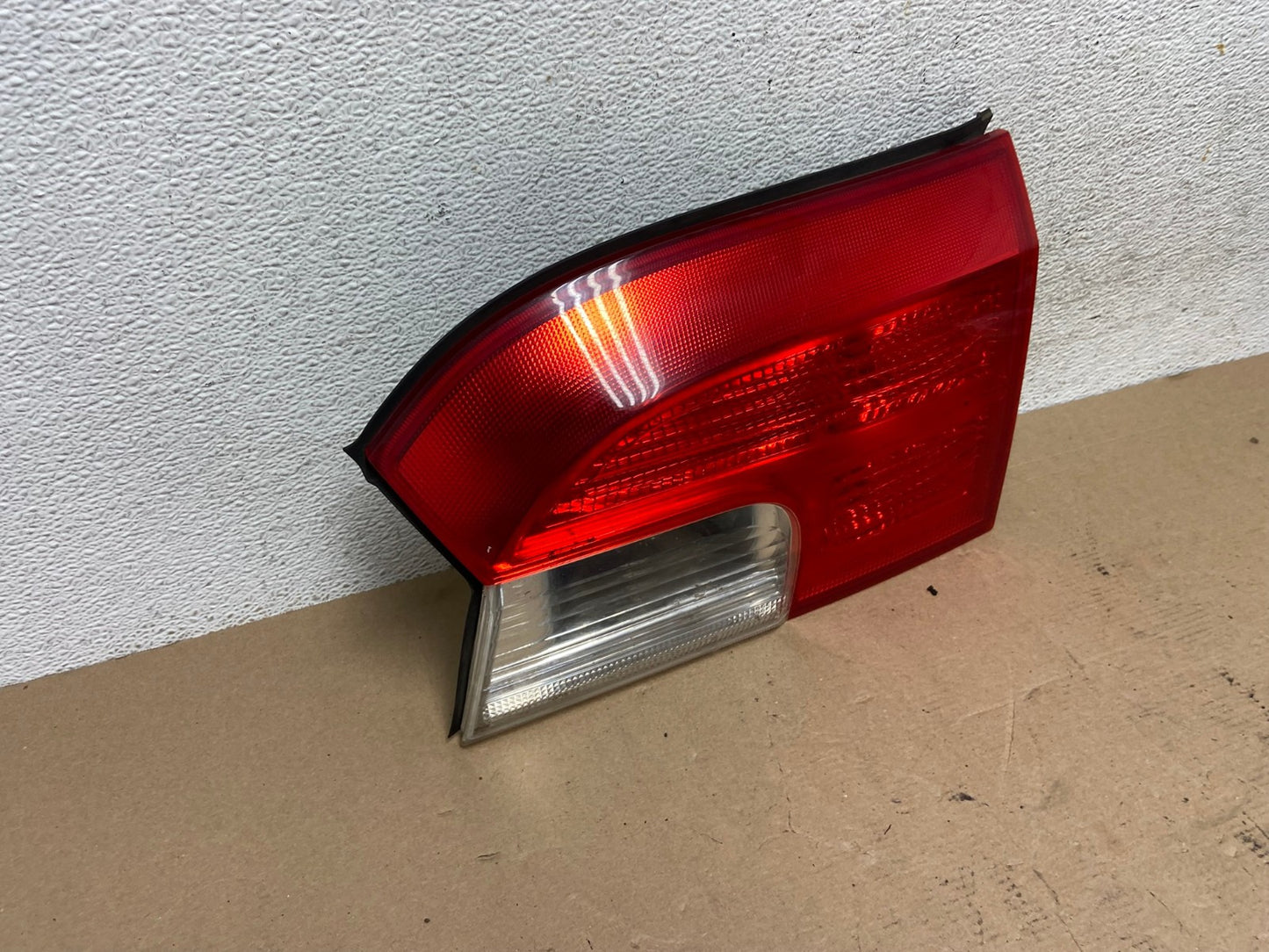 2010 - 2017 GMC Terrain Tail Light Inner Right Passenger Rh AF4440 LK2