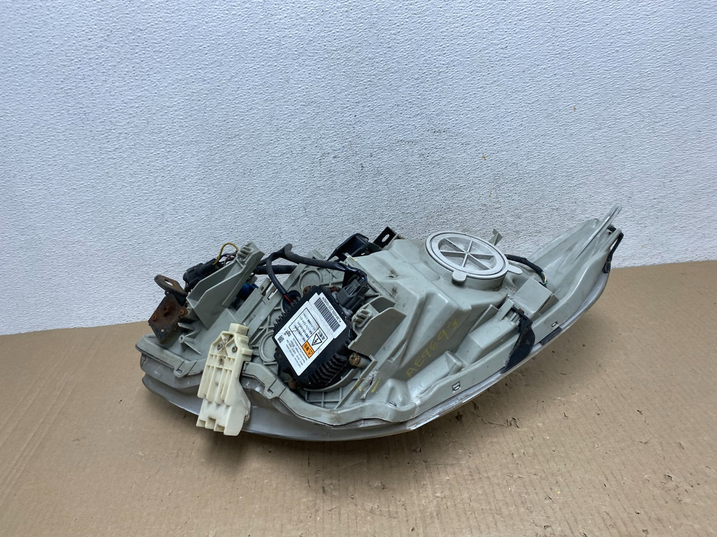 2007-2009 Infiniti G35 G37 Right Passenger Hid Xenon Headlight Sedan AE9693 DW10