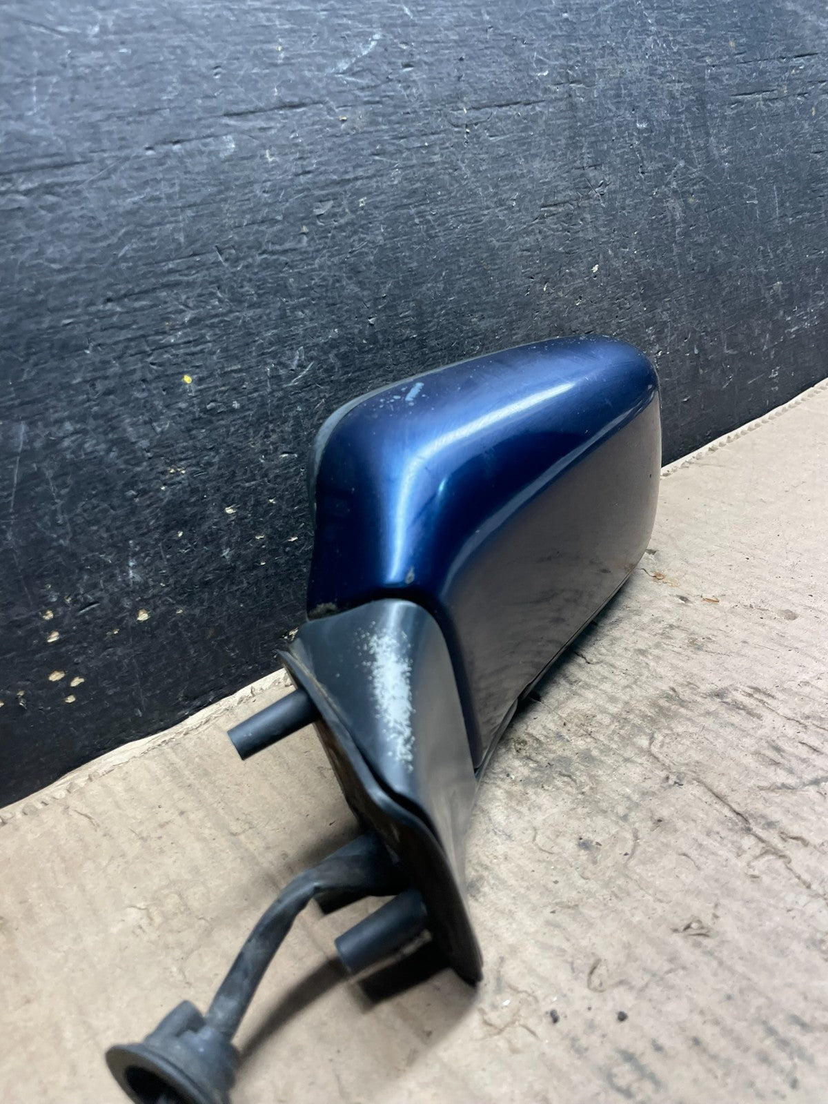 1996 to 2000 Volvo V70 70 Series  Left Driver Side View Door Mirror T2982 DG1