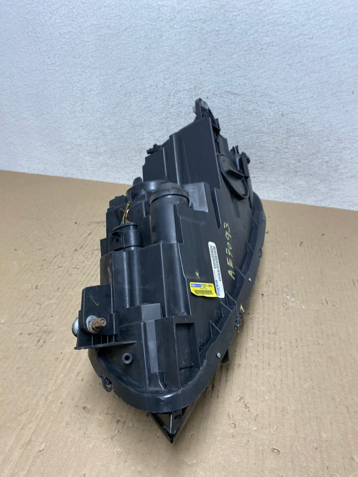 2012-2015 Volkswagen Passat Right Passenger RH Halogen Headlight DEPO AE7093 LK9