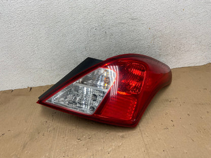 2012-2019 Nissan Versa Sedan Right Side Passenger Rh Tail Light AE9190 LK0