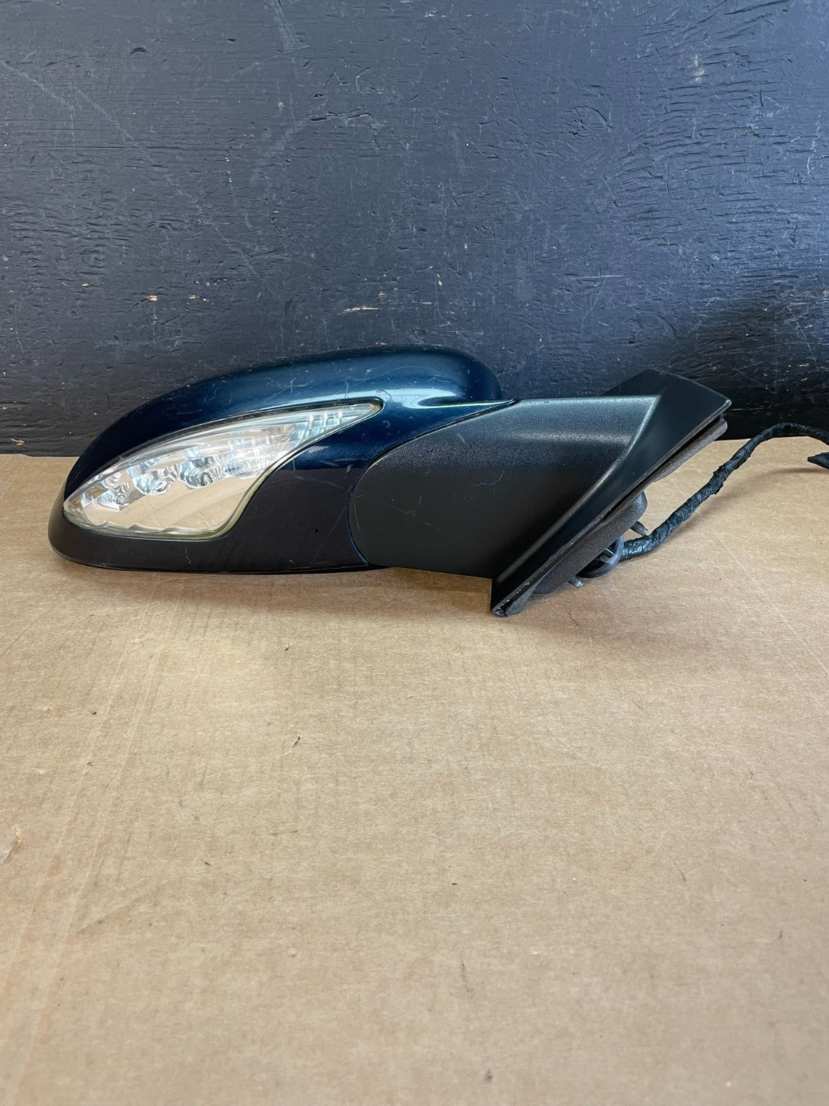 2008-2012 Buick Enclave Right Passenger Side View Door Heated Mirror AE8300 DG3