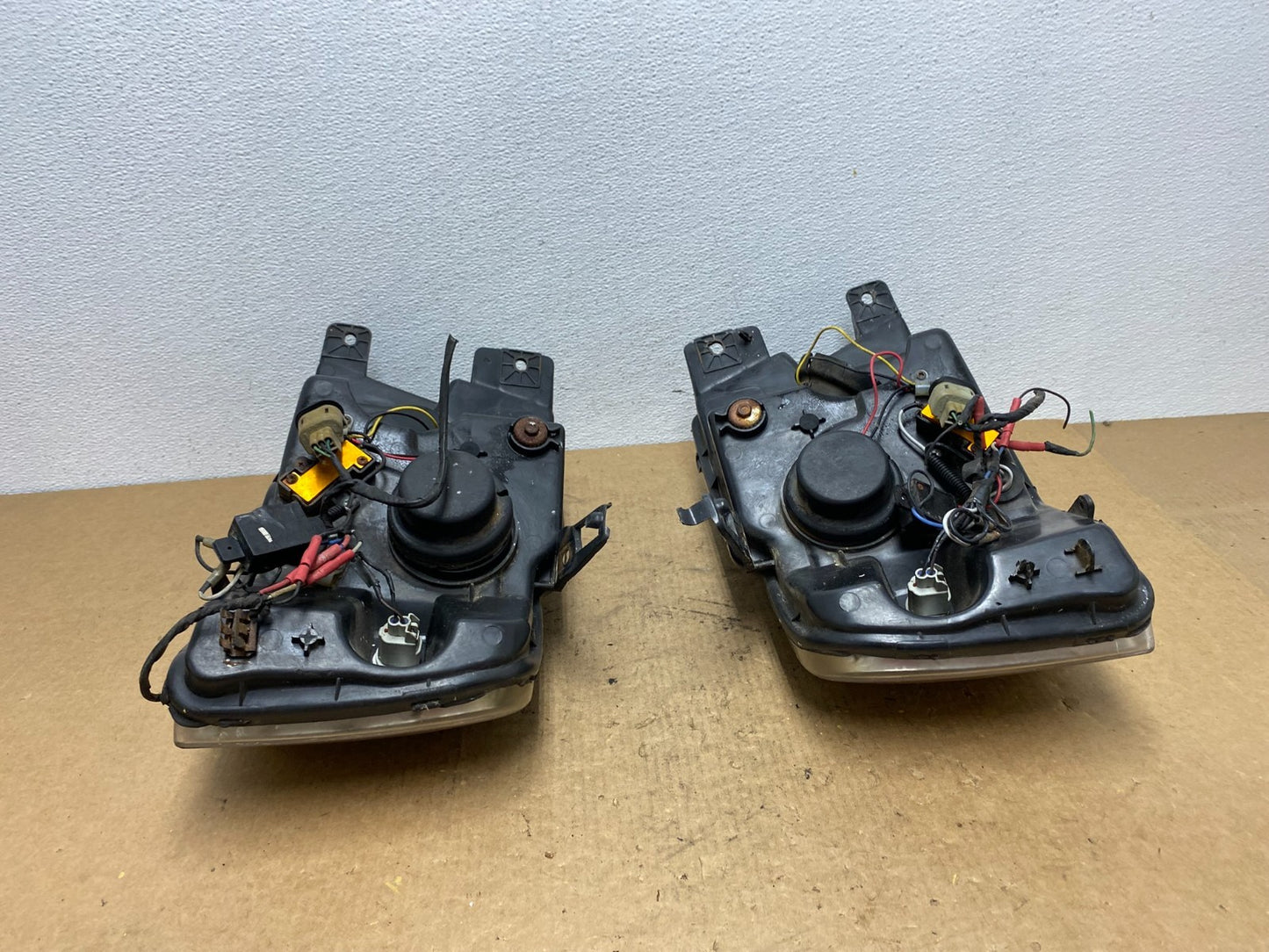 2004 to 2008 Ford F150 F-150 Left+Right Set Side LED Headlights AC3550 DG11