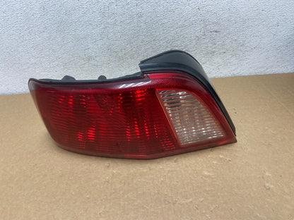 2002 to 2003 Mitsubishi Galant Left Driver LH Side Tail Light AF7300 DW0