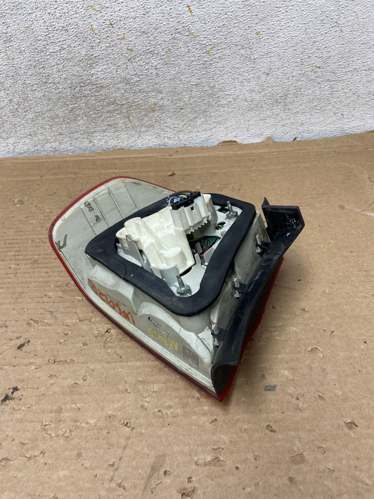 2009 2010 BMW 328i 3 Series Right Passenger RH Side Tail Light AH8925 LK6
