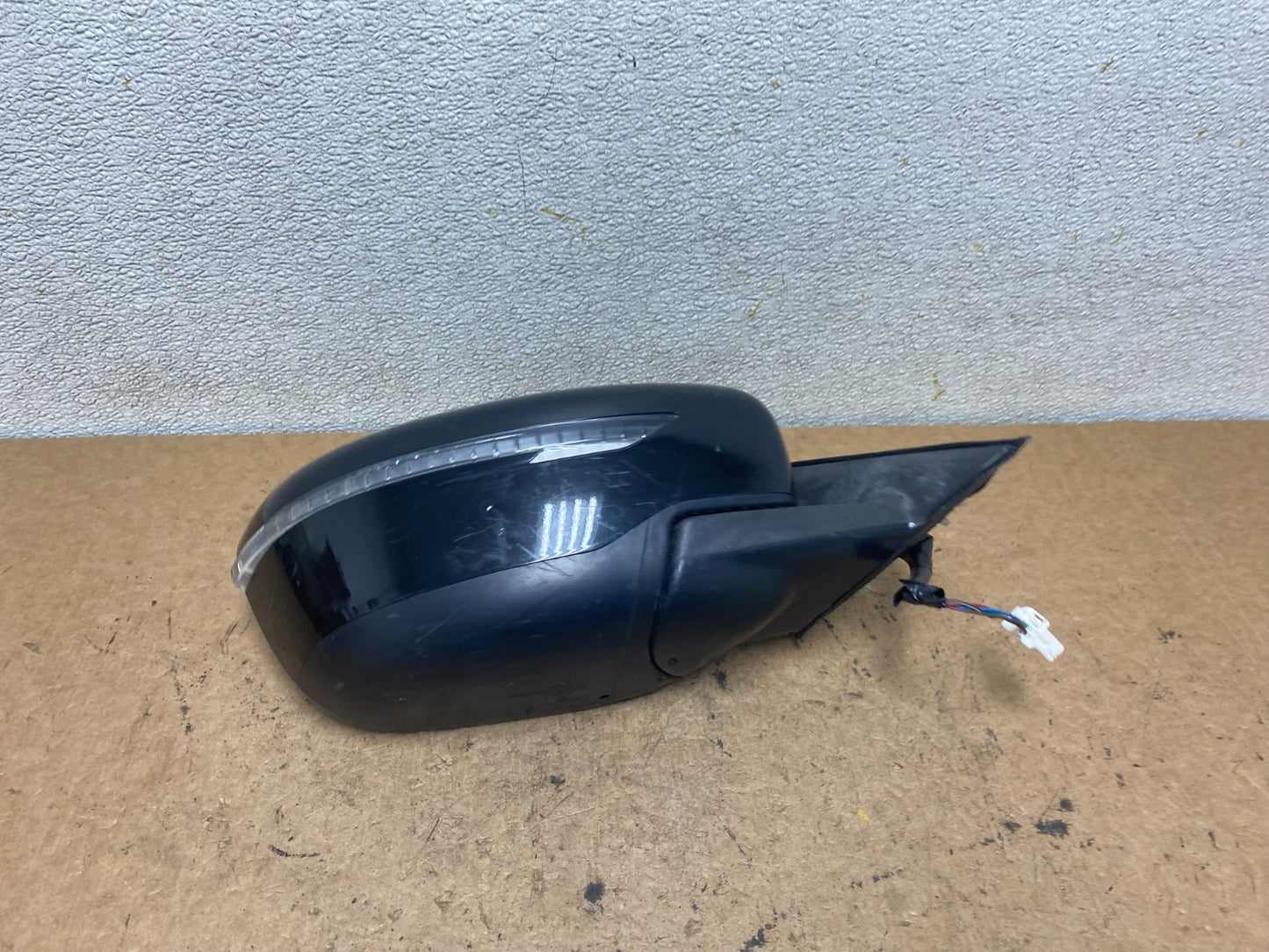 2017 to 2020 Nissan Rogue Right Passenger Turn Signal View Door Mirror S7904 DG3