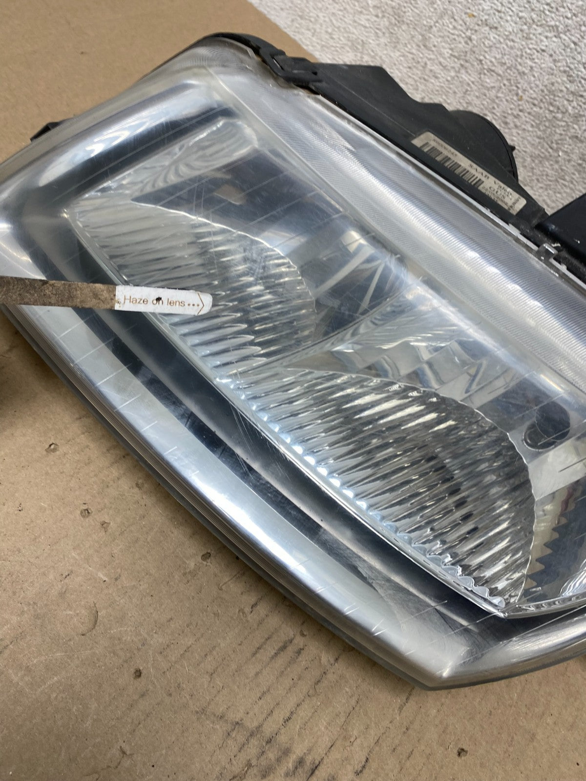 2002 to 2005 Saab 9-5 Left Driver LH Side Halogen Headlight AJ2016 DW4