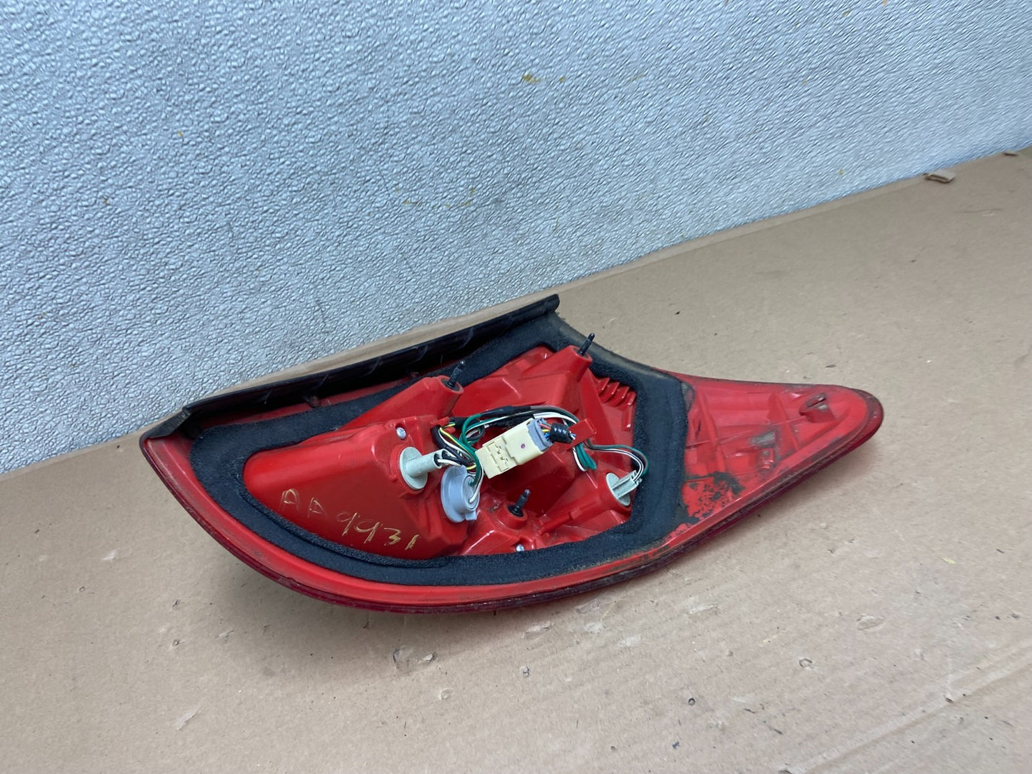 2006 2007 2008 Toyota Rav4 Left Driver LH Side Tail Light OEM AA9931 LK5