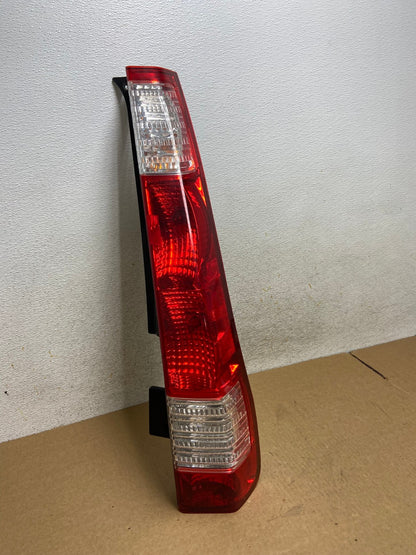 2005 to 2006 Honda Cr-v Crv Right Passenger Side Tail Light AI2642 LK2