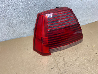 2004 2005 2006 Mitsubishi Galant Sedan Left Driver Lh Tail Light V0078 DW2