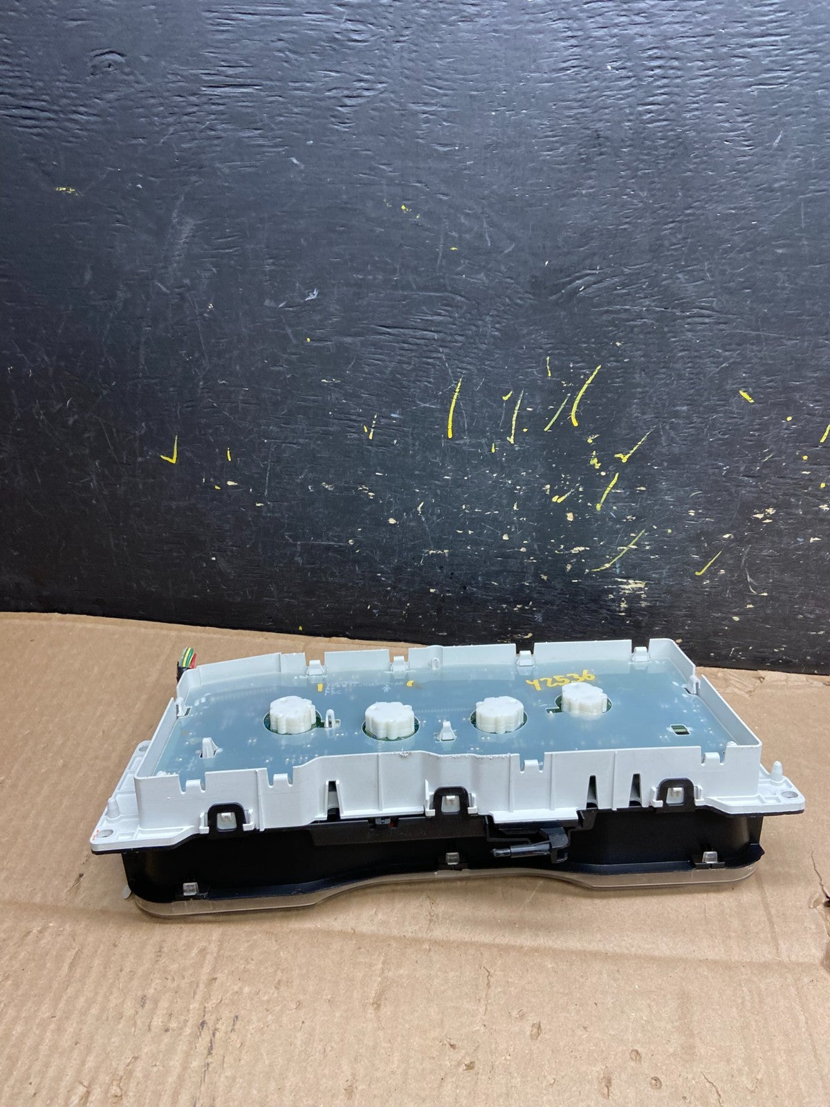 2009 to 2010 Mercury Marquis Speedometer Cluster Gauge Oem y2536 DG4