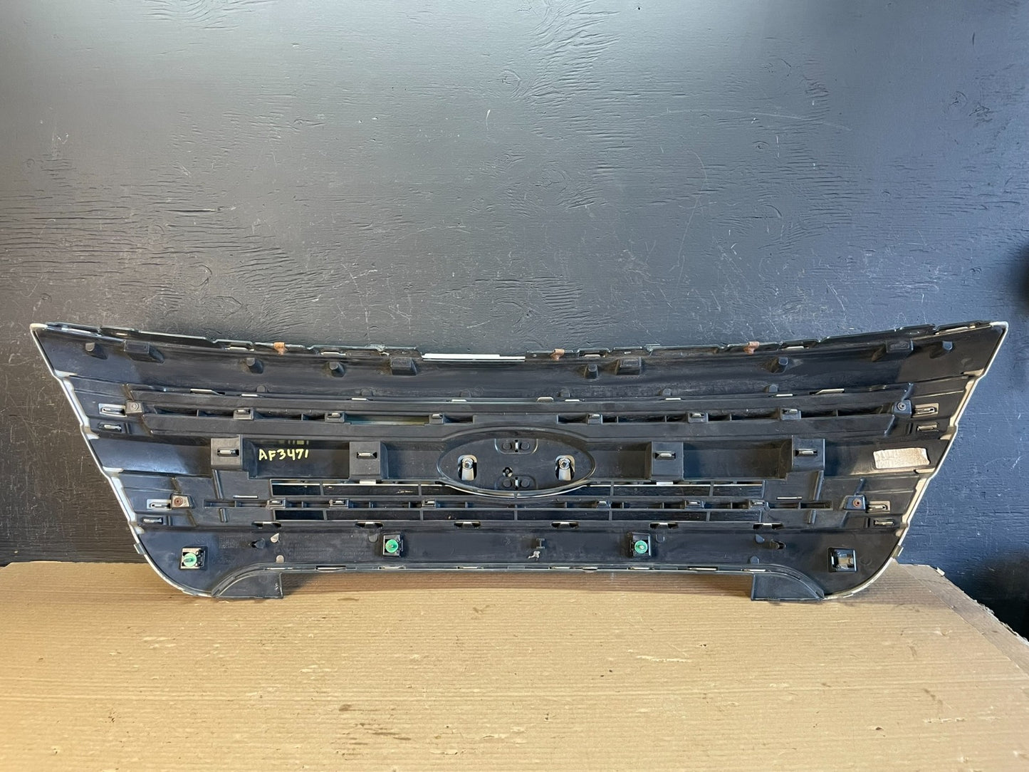 2011 to 2015 Ford Explorer Upper Front Grill Grille AF3471 DW6