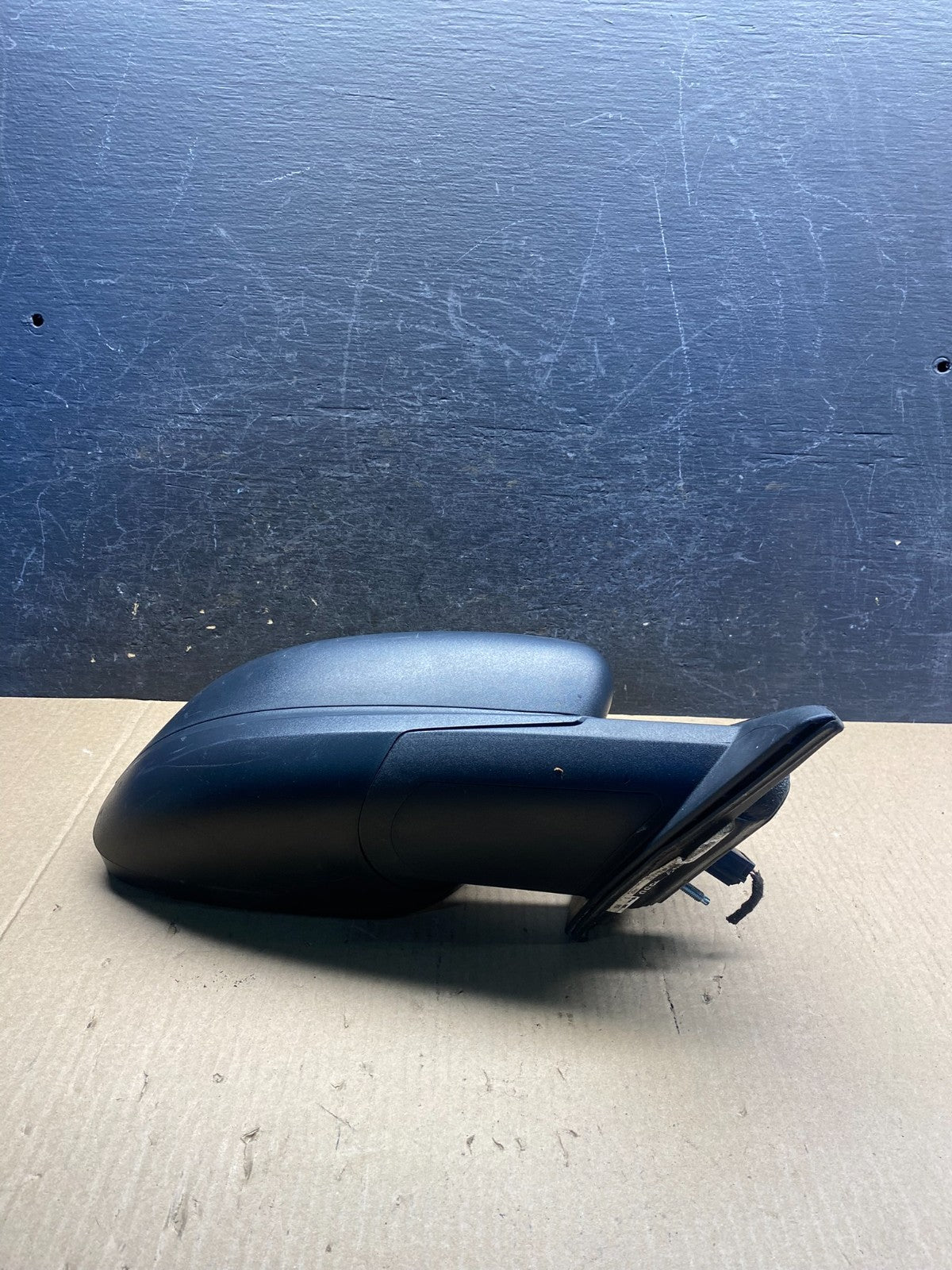 2010 to 2018 Ford Taurus Right Passenger View Door Mirror AH3281 DG3