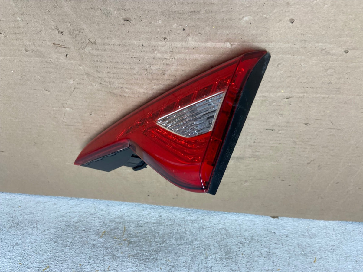 2015 2016 2017 Hyundai Sonata Right Passenger RH Inner LED Tail Light AH9464 LK2