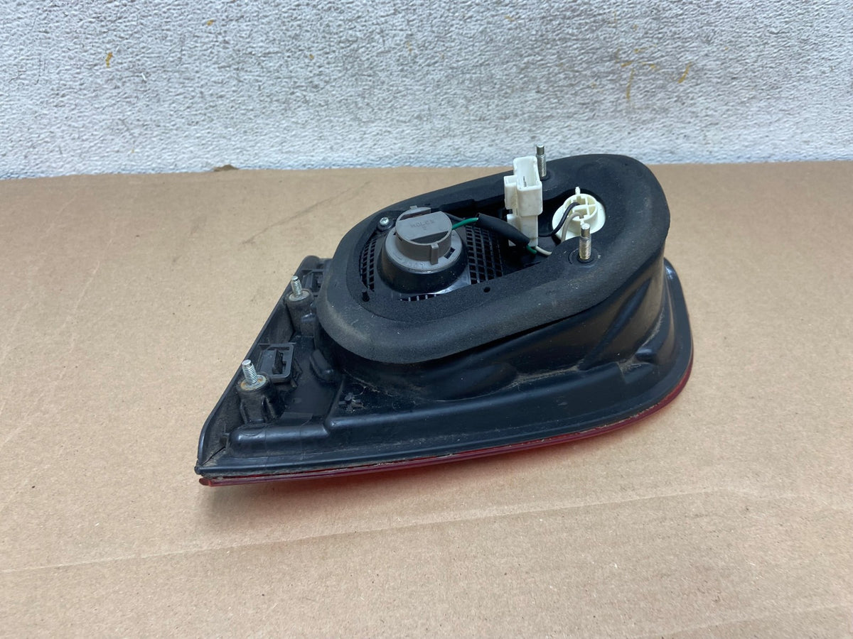 2010-2012 Hyundai Santa Fe Left Driver LH Inner Tail Light AH9304 LK5