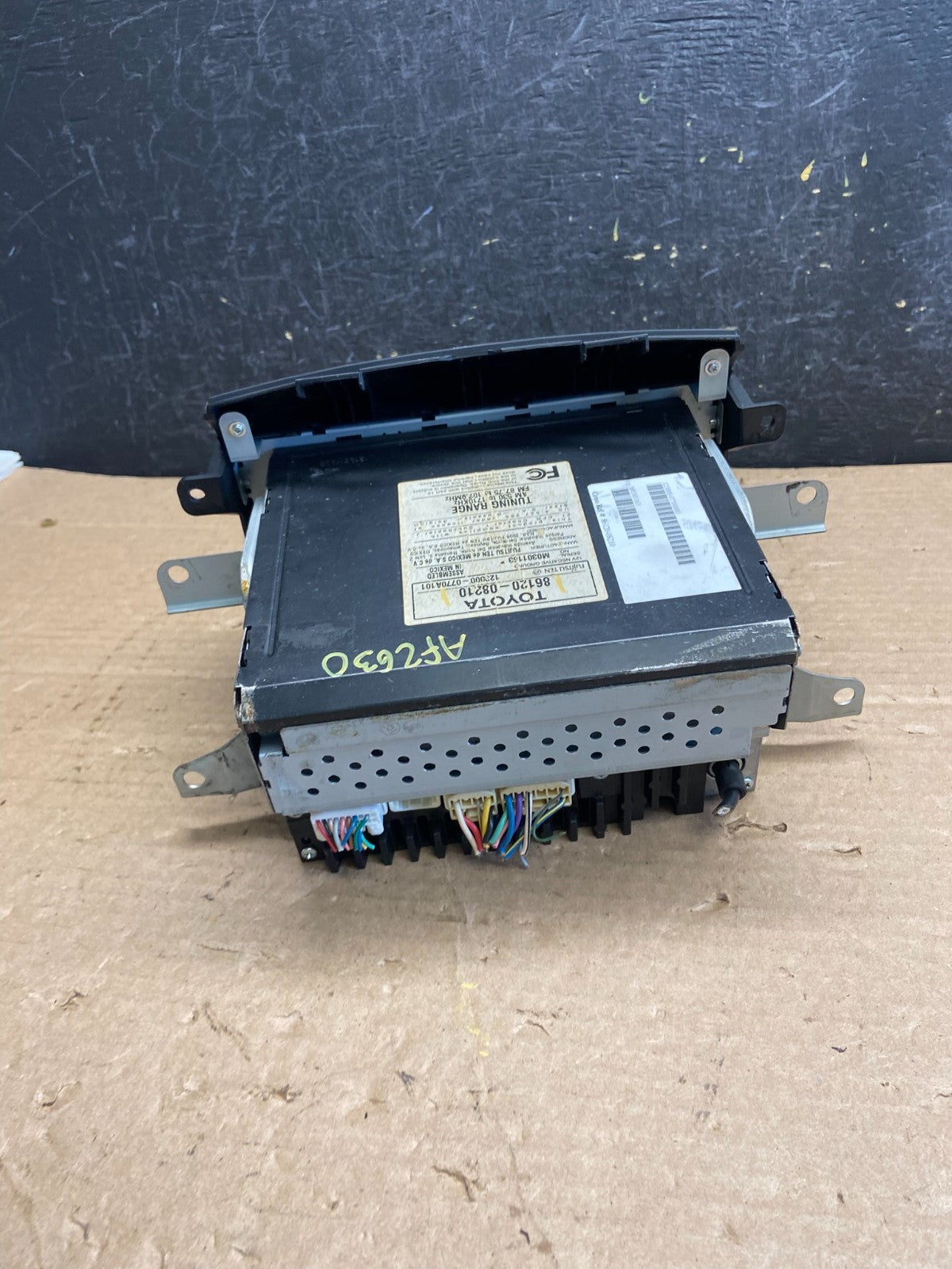 2004 to 2010 Toyota Sienna AM FM CD WMA Mp3 Radio Receiver AF2630 DG4