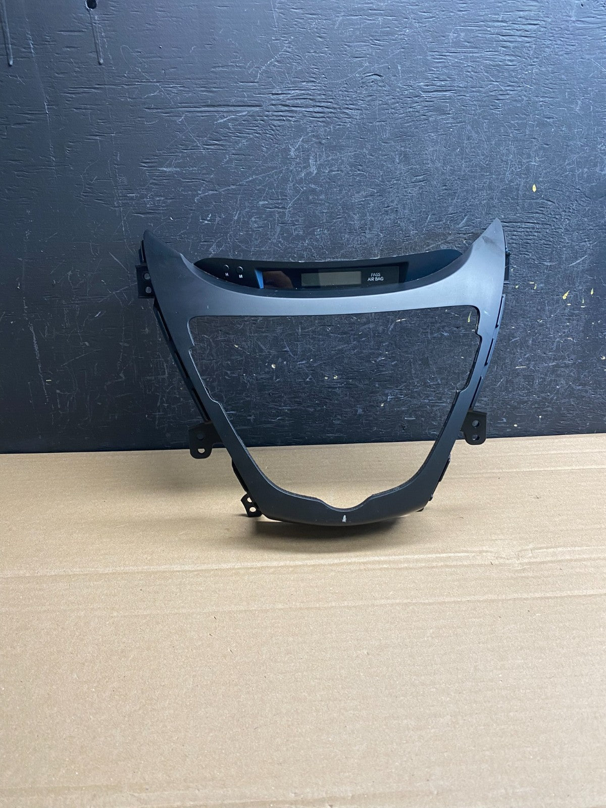 2011-2013 Hyundai Elantra Dash Radio Bezel Clock Display Trim AF6540 DG0
