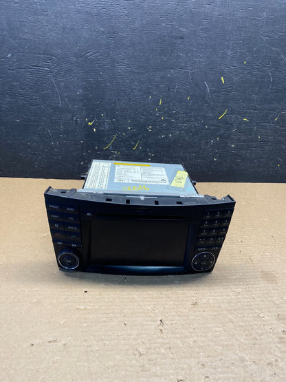 2007-2011 Mercedes Benz W211 E350 E500 Radio Screen Navigation Display s6516 DG0