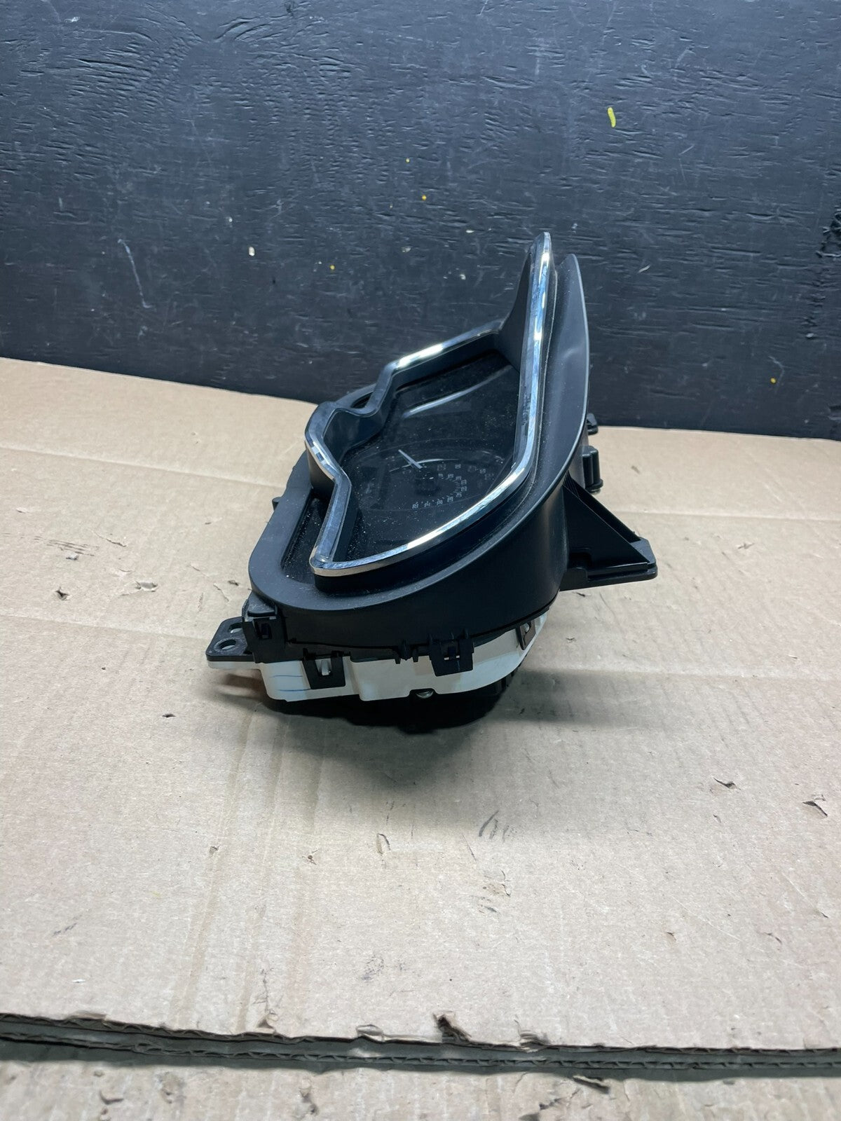 2015 Lincoln MKT Speedometer Instrument Gauge Cluster I5090 DG11