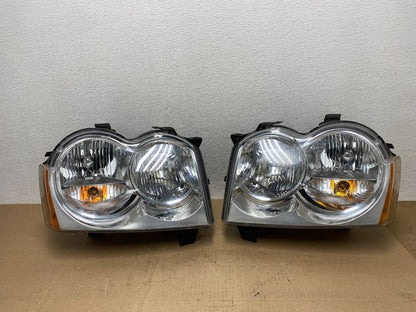 2005-2007 Jeep Grand Cherokee Left+Right Halogen Headlights DEPO AE6704 DW0
