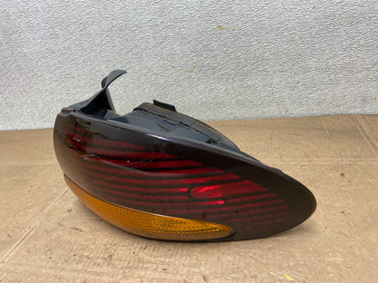1996 to 1999 Pontiac Bonneville Right Passenger RH Side Tail Light OEM Y6089 DW1