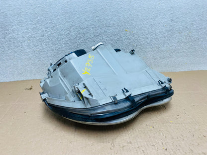 2005 to 2007 Mercedes-Benz C-Class Left Driver LH Side Headlight OEM Y2738 DW8